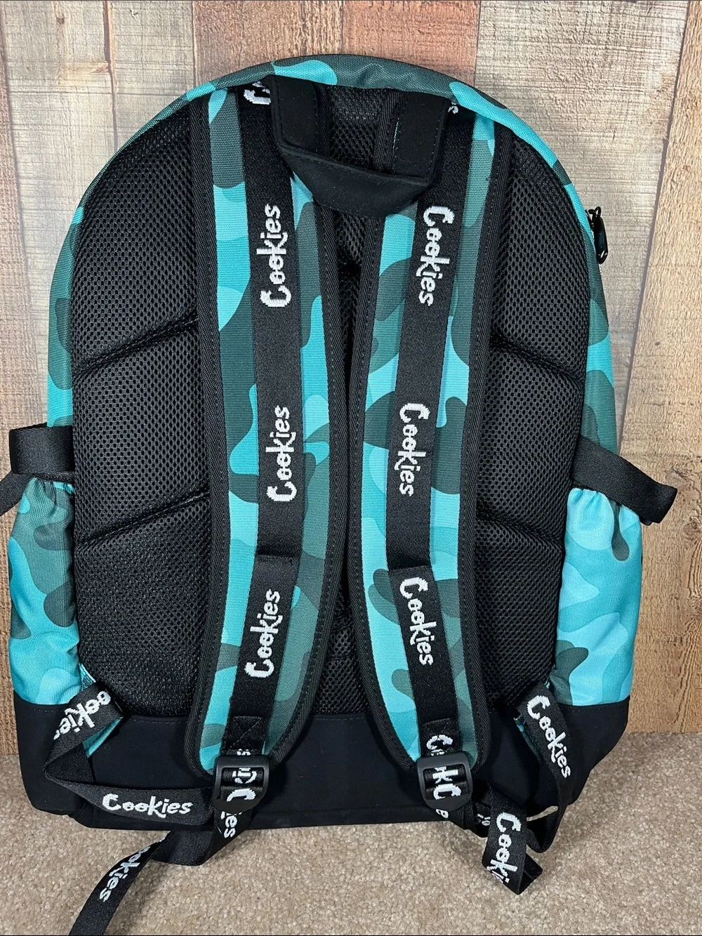 Cookies Off The Grid Smell Proof Backpack New with tags